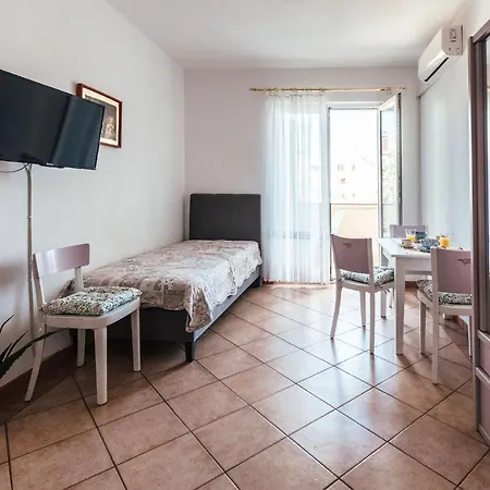 Porta Biograd Na Moru