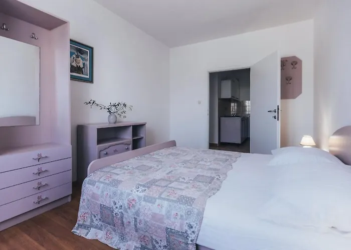 Porta Apartament *