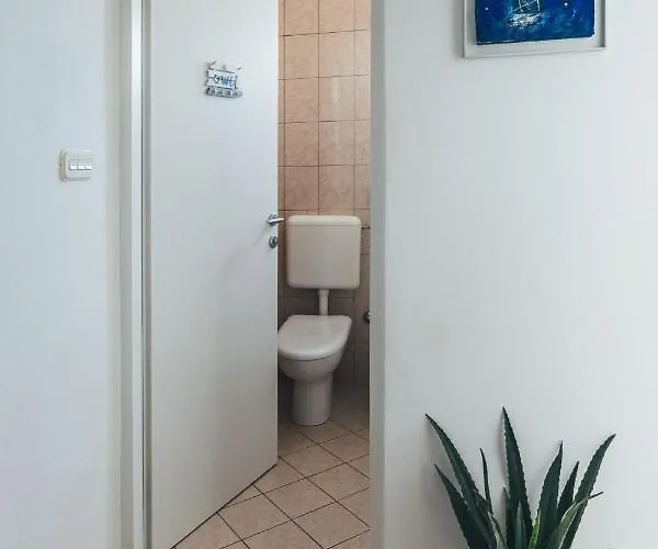 Porta Apartament *