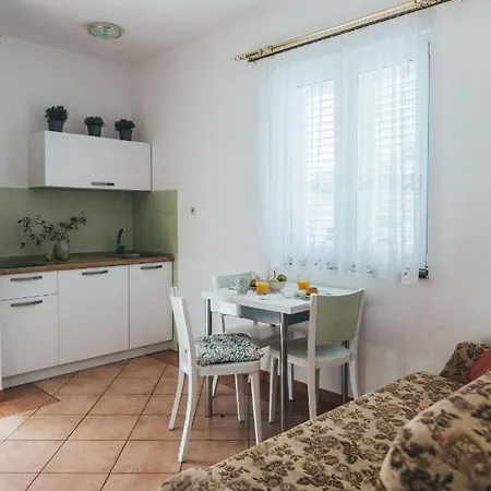 Porta Biograd Na Moru